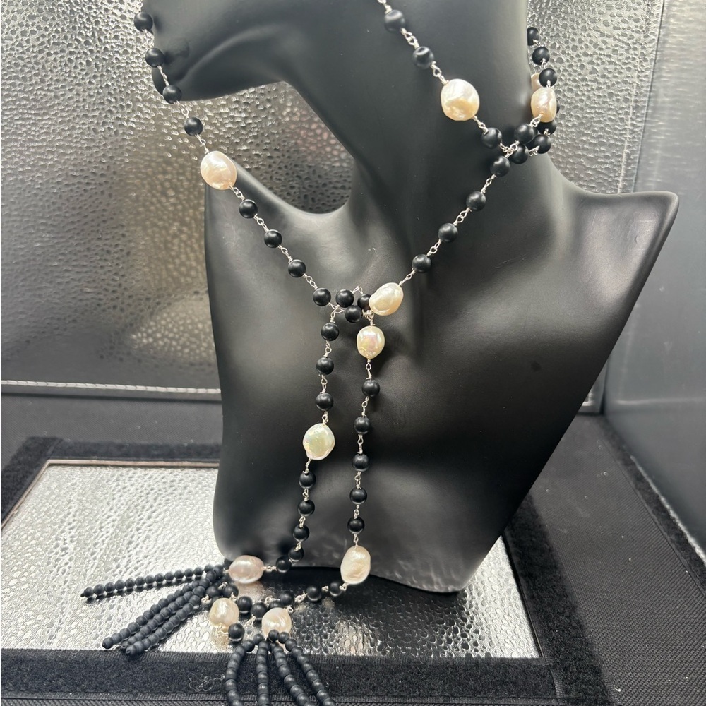 Elegant Black Fresh Water Pearl Beaded Necklace ❤️❤️